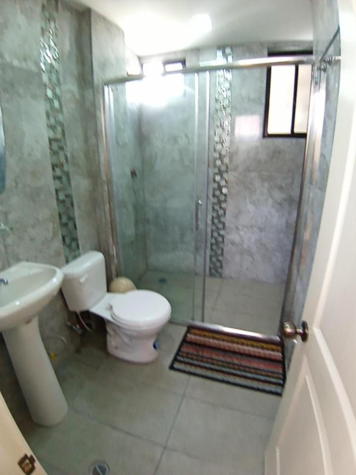 Hostal Atlantis Кіто Екстер'єр фото