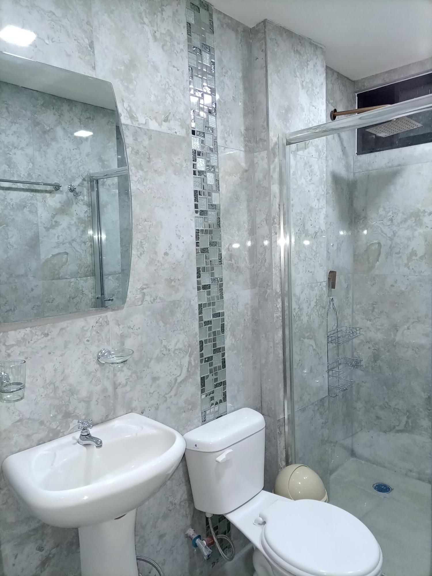 Hostal Atlantis Кіто Екстер'єр фото